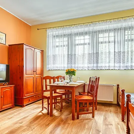 Apartamento Józefina Four One - 5d